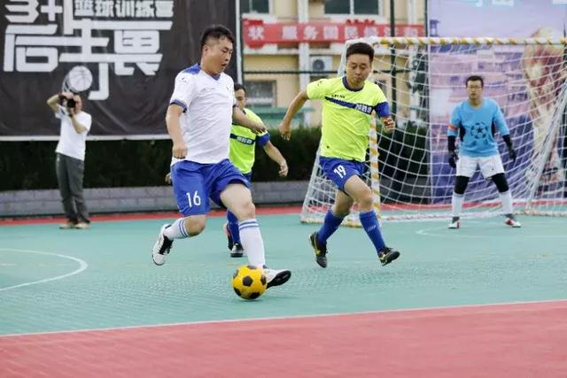 U21球员身价新榜单：亚马尔遥遥领先，杜埃达到1.2亿